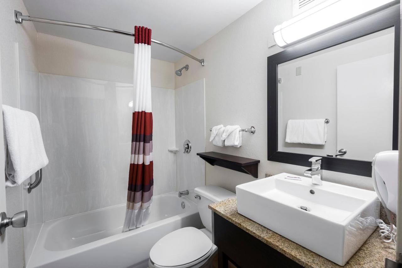 Motel Red Roof Raleigh Southwest -